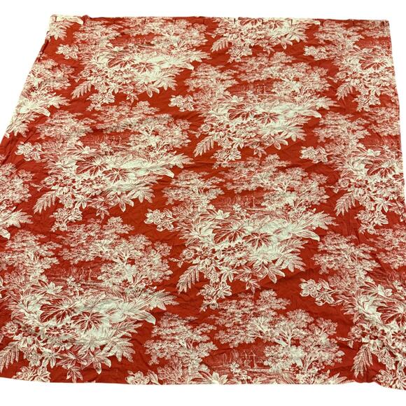 Pottery Barn Linen & Cotton Blend Red & White Print Toile Shower Curtain - Picture 4 of 6